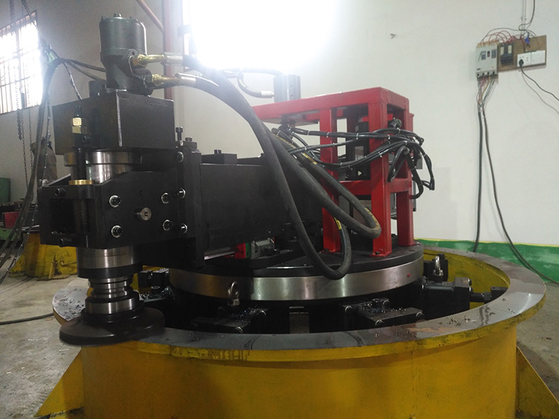 Manufacturer of Portable Flange Facing Machines&Line Boring Machines